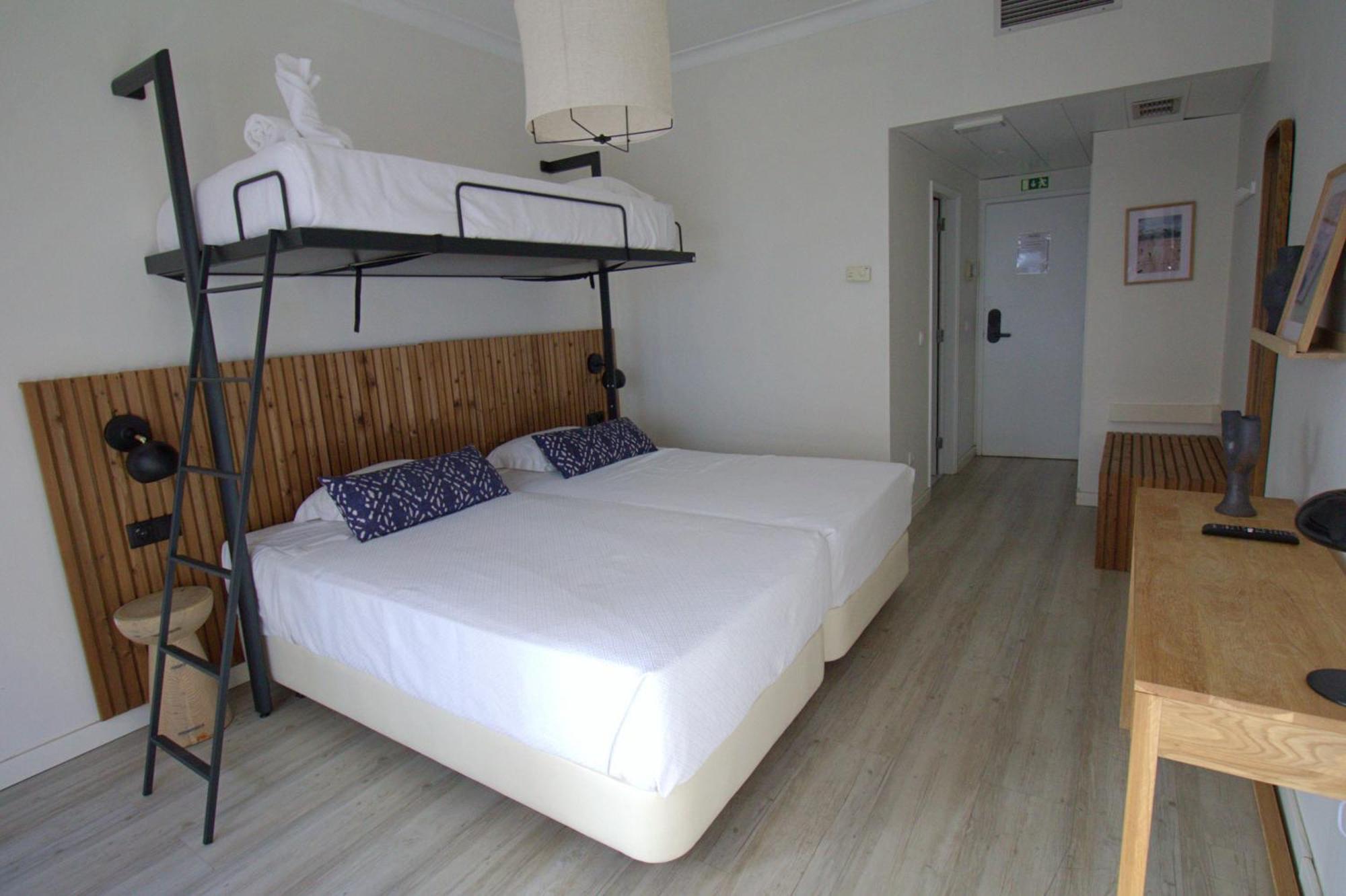 Hotel Wot Costa de Caparica Zewnętrze zdjęcie