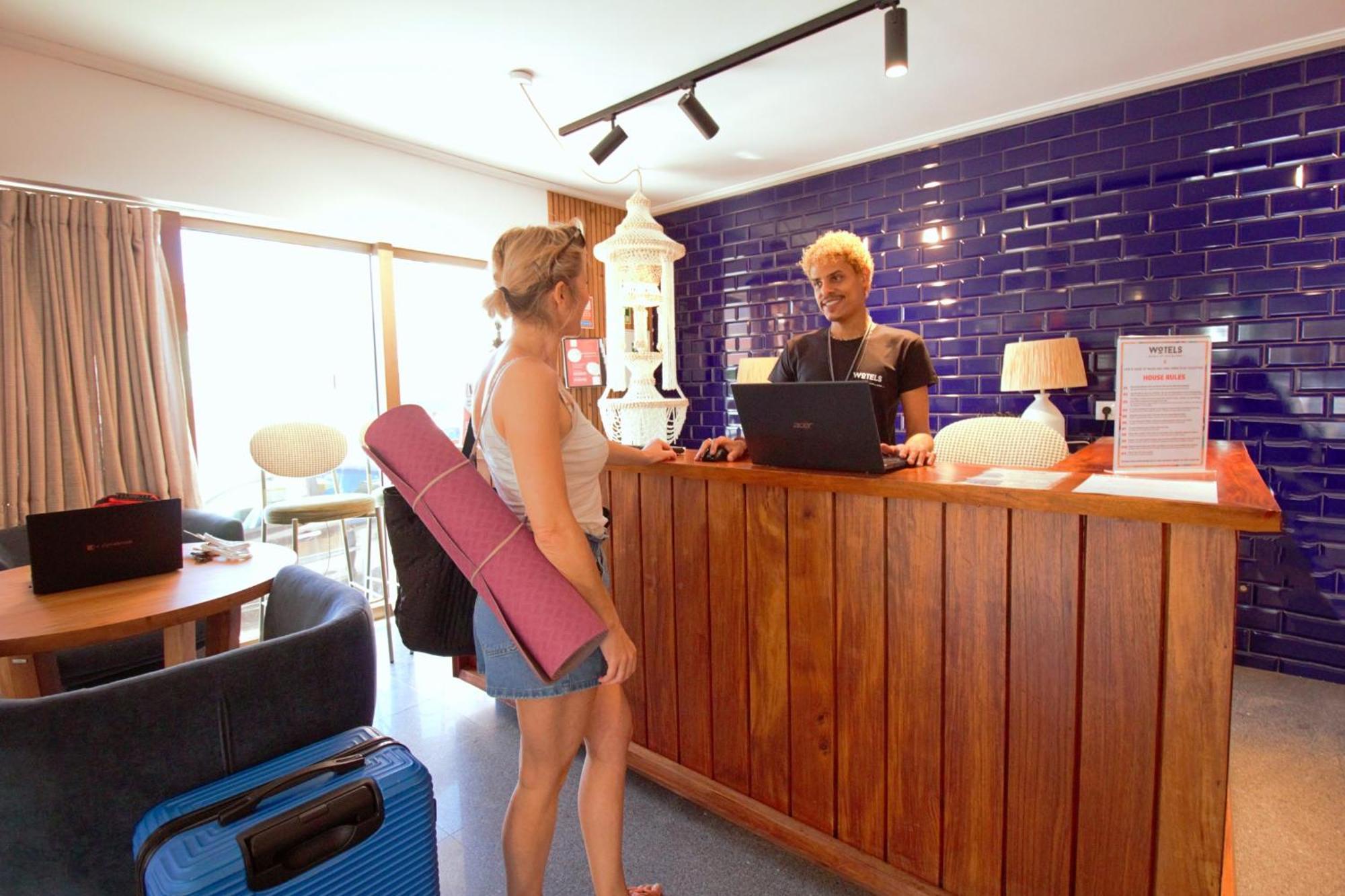 Hotel Wot Costa de Caparica Zewnętrze zdjęcie